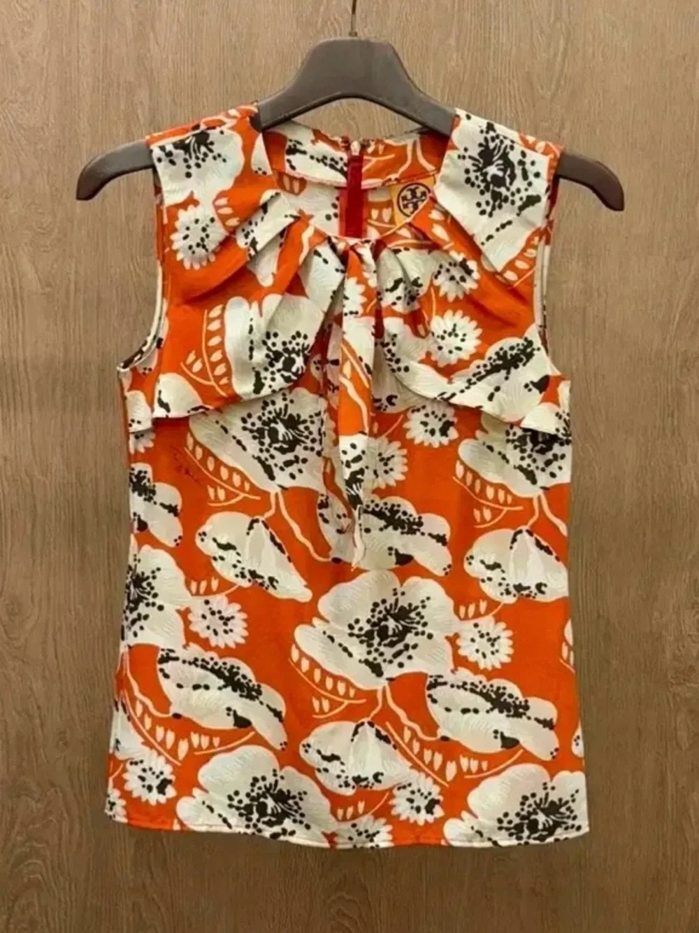 Tory Burch Orange Floral Sleeveless Tie-Neck Top 100% silk
